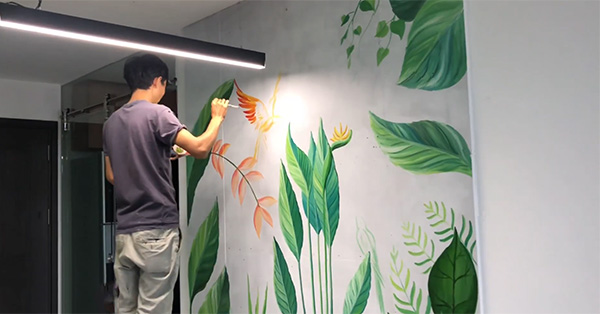 Họa sĩ vẽ tranh tường hoa lá cho quán ăn tại Hưng Yên